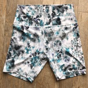 Lululemon Align Short 8” kaleidofloral multi